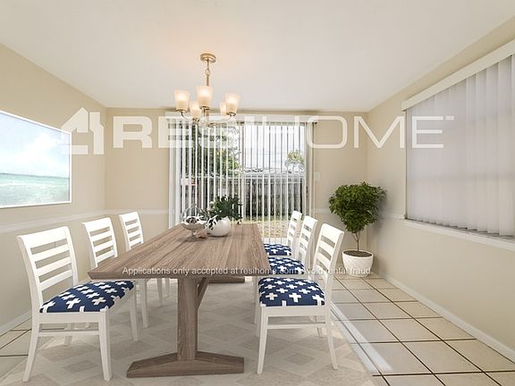 3rd image of 3446 Cincinnati Dr