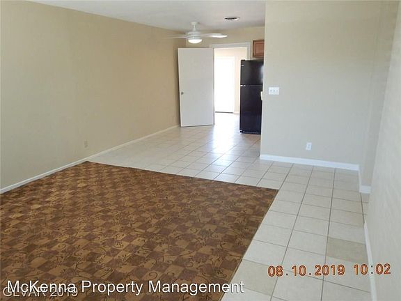 2nd image of 4105 Maple Hill Rd