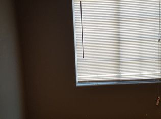 8239 Calabash Ave, Fontana, CA 92335