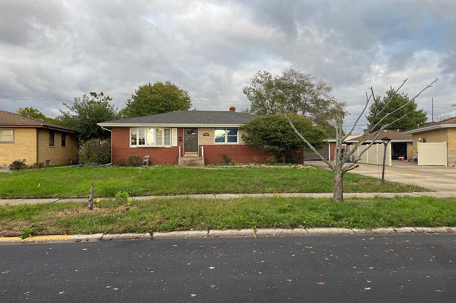 1st image of 9615 Boulevard Dr