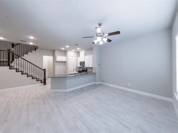 1571 Windermere Way, Farmers Branch, TX 75234