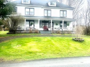 217 King Hill Earlton Rd, Surprise, NY 12176
