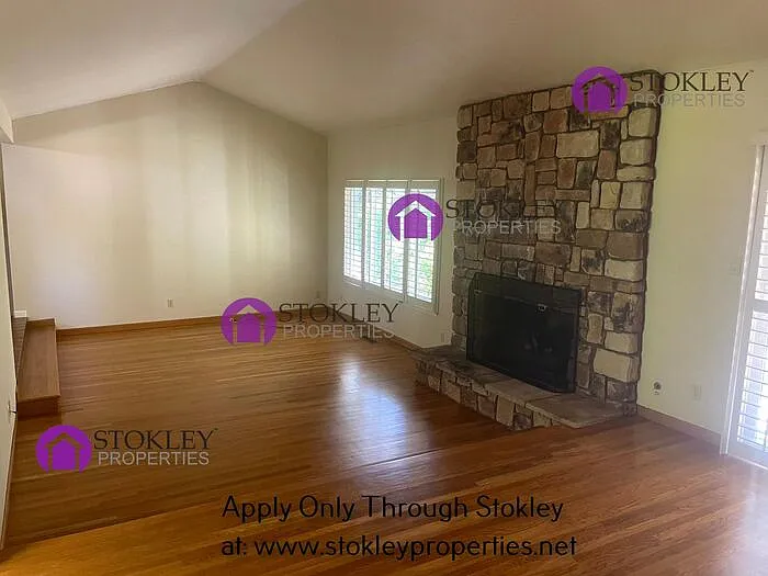 1833 Morello Ave — Photo 17