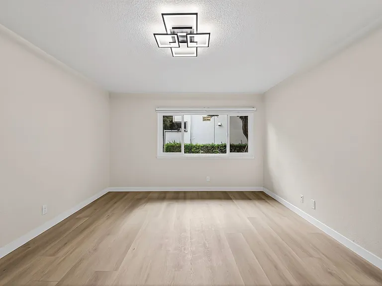 1250 S Brookhurst St #1109 — Photo 2