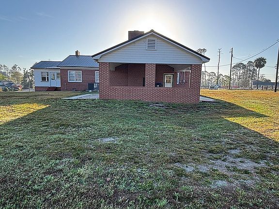 3rd image of 407 Westgreen Rd