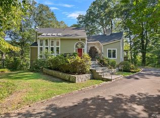 1099 Eastern View Ln, Mechanicsville, VA 23111