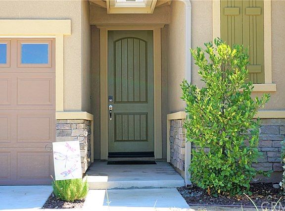 2nd image of 29609 Argyle Cir