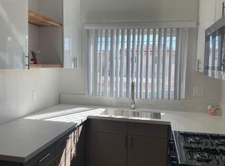 4118 Somerset Dr #3, Los Angeles, CA 90008