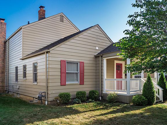 3rd image of 333 E Jeffrey Pl
