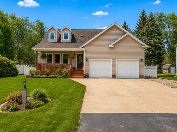 301 Case St, Jonesville, MI 49250