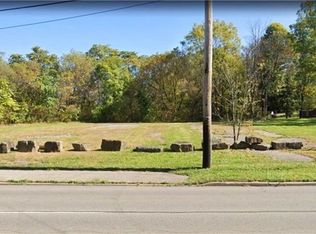 1029 N Main St, Hubbard, OH 44425