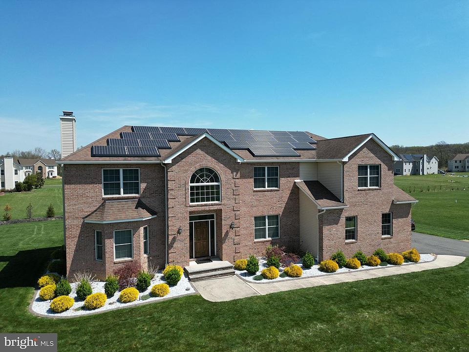 1st image of 140 Hankins Rd