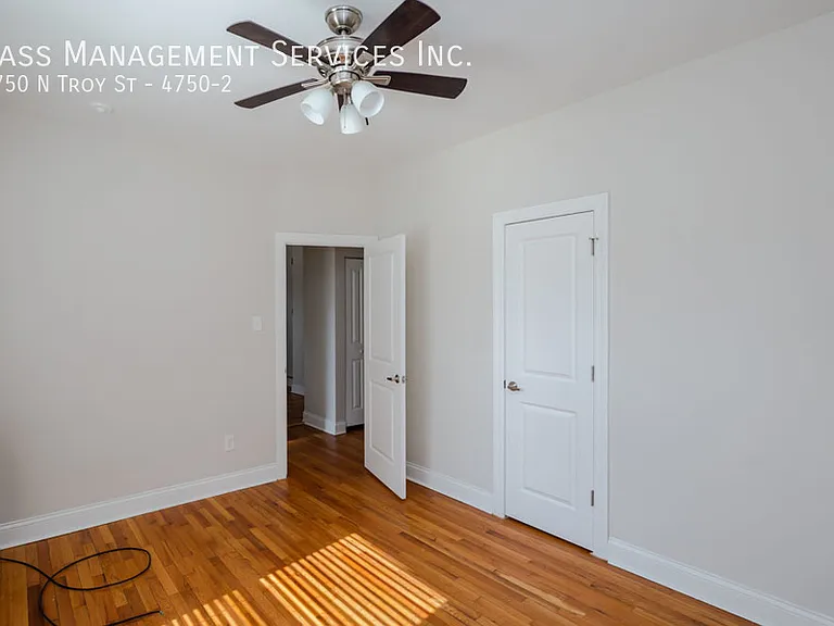 4750 N Troy St #2 — Photo 9