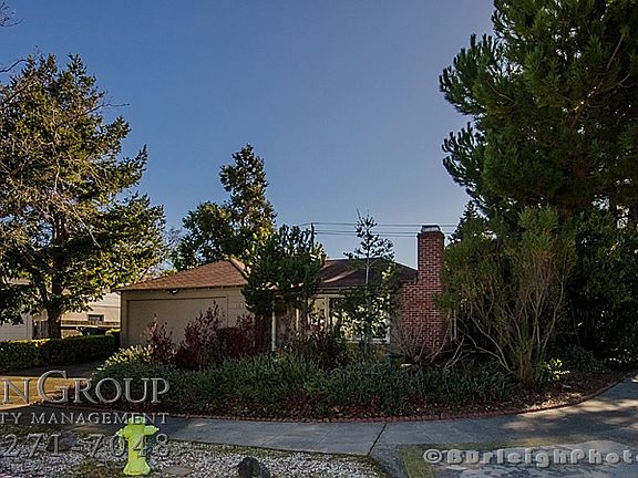 5th image of 2631 Carson St