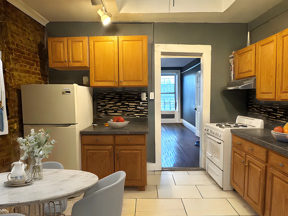 Kitchen/Dining