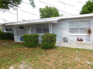 401 Avenue V NE, Winter Haven, FL 33881