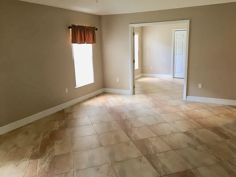 4650 Raintree Ridge Rd — Photo 5