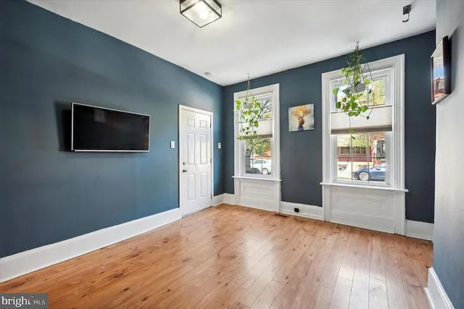 2212 Christian St #1 — Photo 1