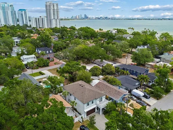 3007 W Bay Court Ave, Tampa, FL 33611