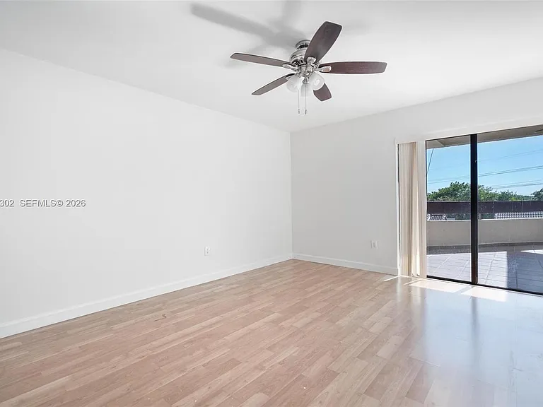 9040 SW 125th Ave #D408 — Photo 26