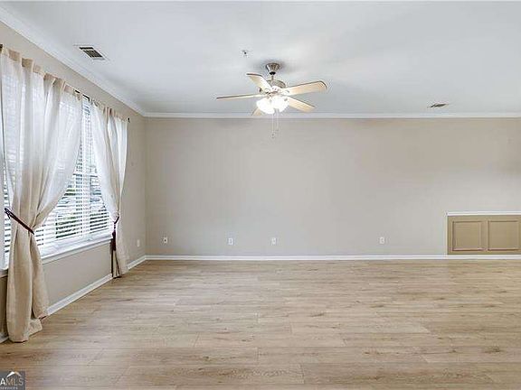 5th image of 535 Ridge View Xing