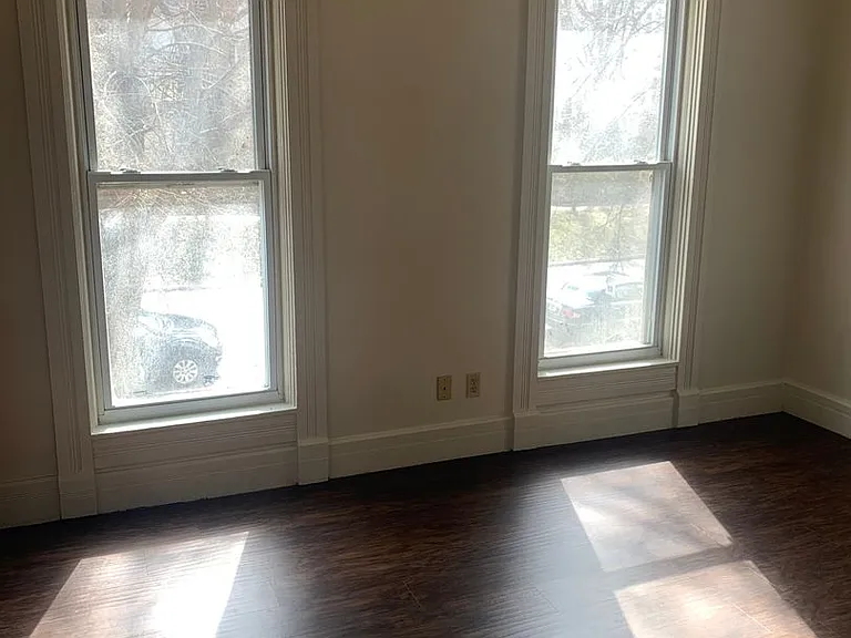 406 Perrin Ave-Tetzloff — Photo 3