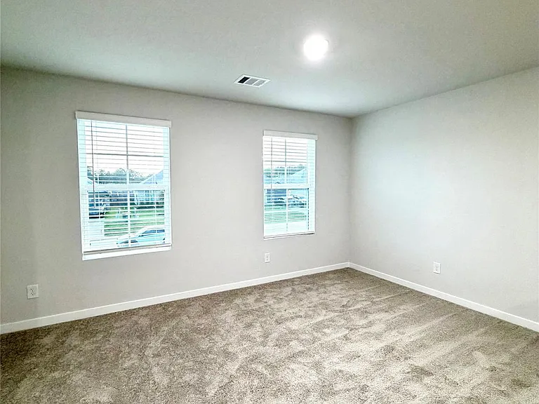 533 Shoreview Dr — Photo 18