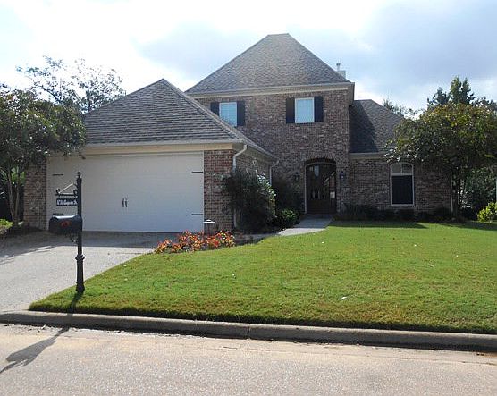 1st image of 1030 Augusta Dr