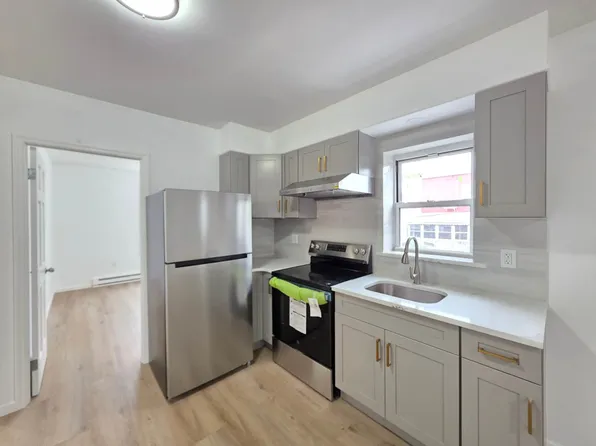 2016 Coyle St, Brooklyn, NY