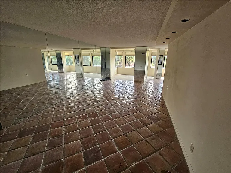 4770 Fountains Dr S #303 — Photo 4