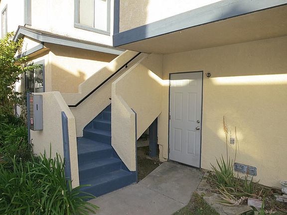 5th image of 527 E Colorado Blvd #B