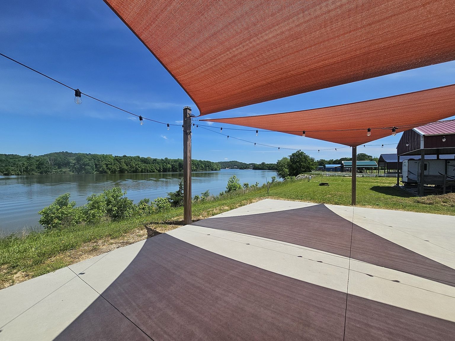 2607 Hardin Bottom River Rd Lot 234, Clifton TN - Owner Finance Home