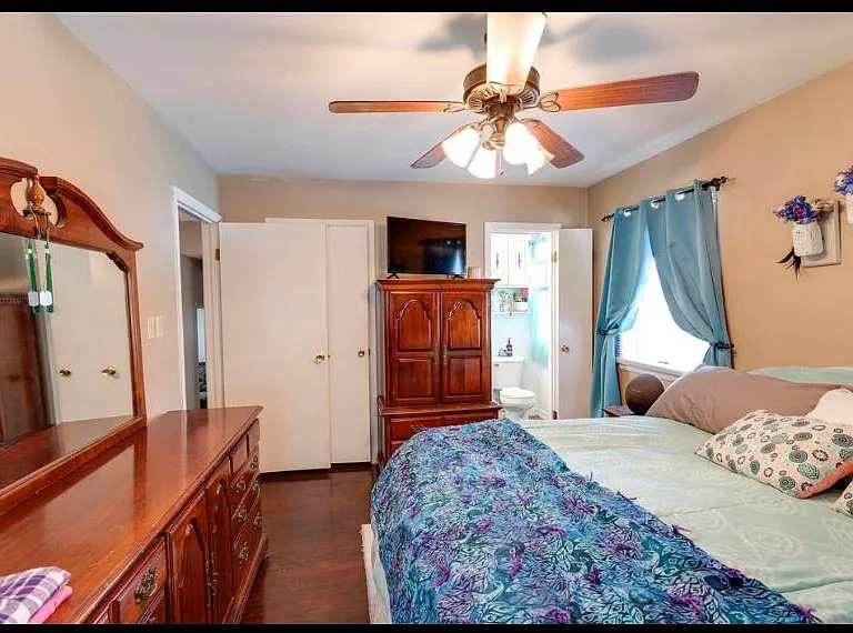 1724 N Meadow Rd — Photo 4