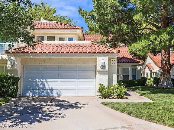 2nd image of 6966 Emerald Springs Ln