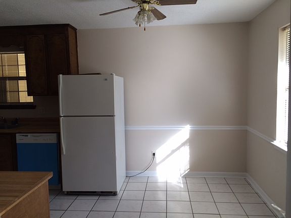 Dining Area_10292014