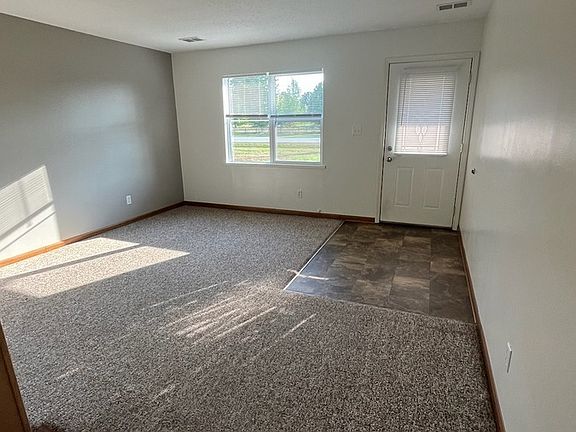 4th image of 7623 48th Ave #1