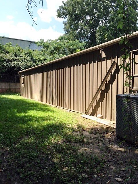 2nd image of 2518 Capital Cir SE