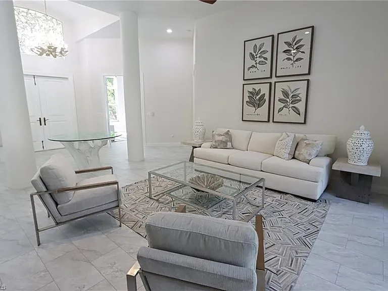3310 Riverpark Ct — Photo 3