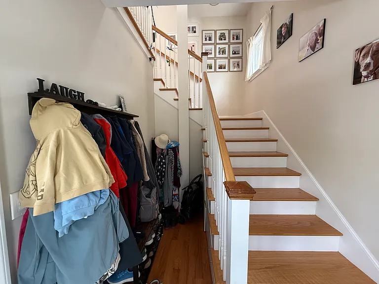 24 Shapley Ave #2 — Photo 16