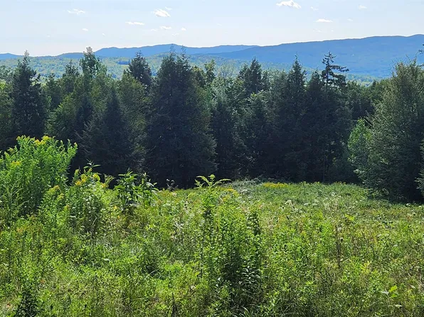 258 Stagecoach Lane, Waterbury, VT 05677