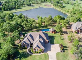 588 Misty Morning Dr, Choctaw, OK 73020