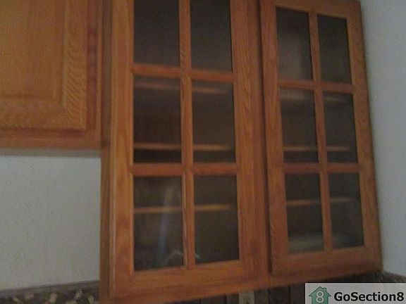 4th image of 702 Longleaf St