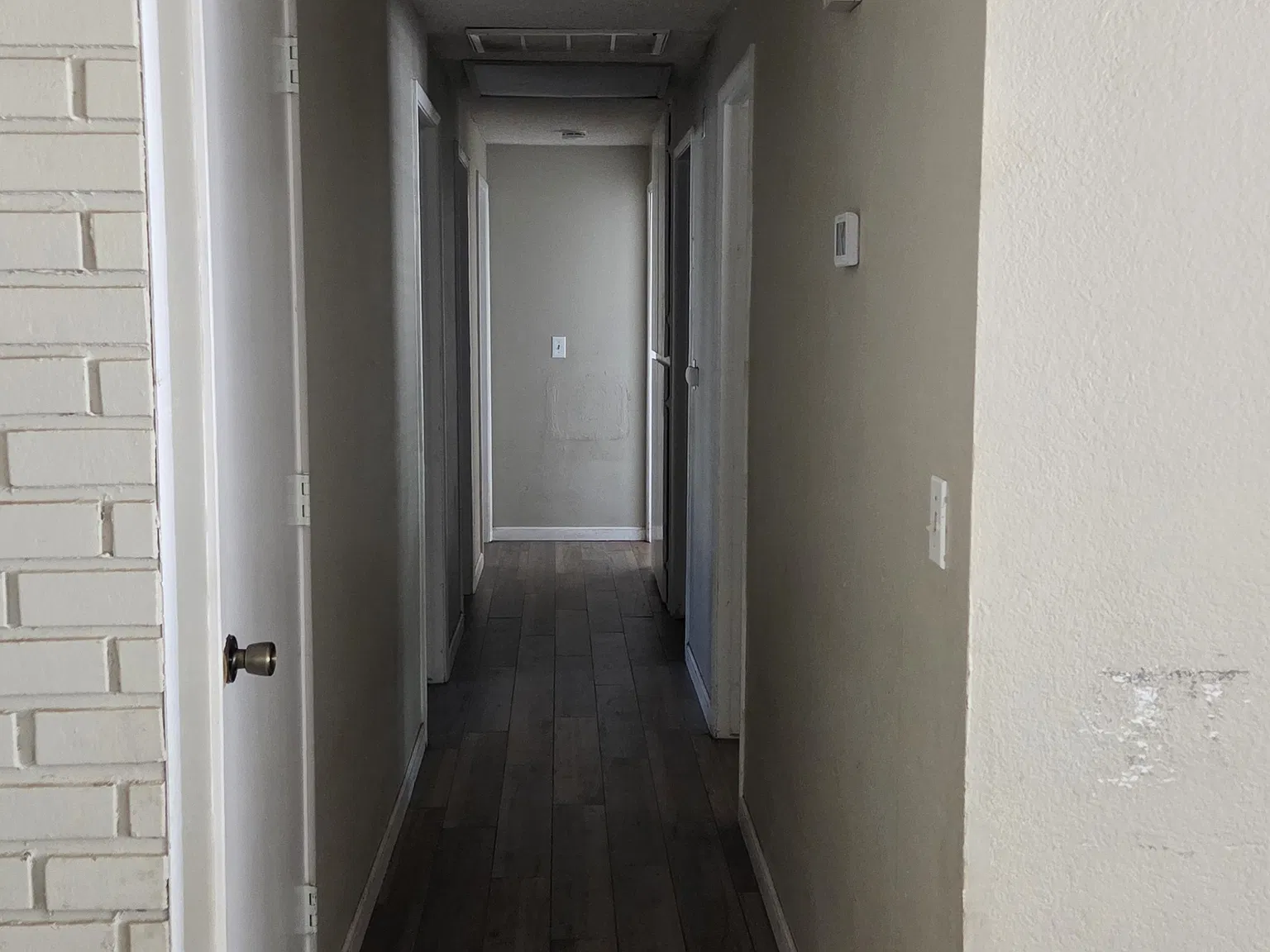 3 bed, 1374 sqft, $2,375 — Photo 4
