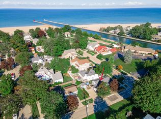 132 Michigan Ave, South Haven, MI