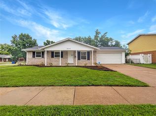 2416 Kingsford Dr, Florissant, MO