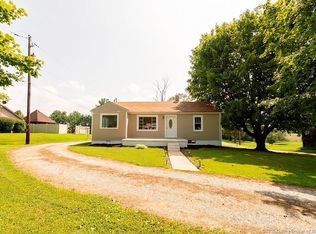 1203 Jackson St, Salem, IN 47167