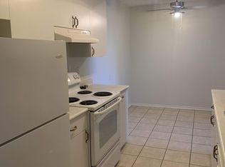 2303 38th St NW #2, Edmonton, AB T6L4K8