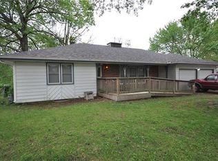 1310 N Broadway St, Independence, MO 64050