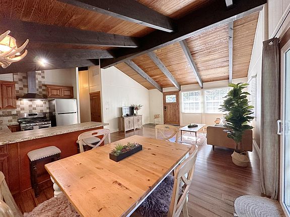 5th image of 7053 Placer St