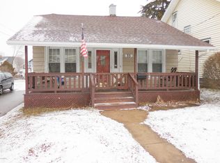 33 Burr Oak St NE, Grand Rapids, MI